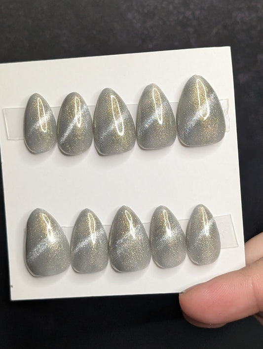 Silver with gold accents Short Almond cat eye budget-friendly reusable press-on nails 10pc