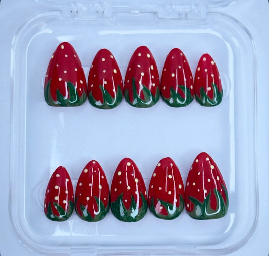 Strawberry bunch! Handmade, durable, short almond length nails 10pc￼