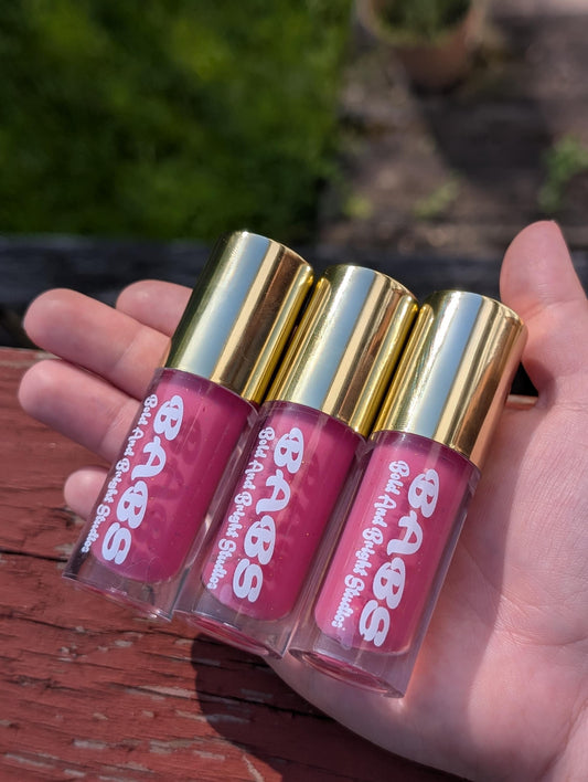Princess of Peaches| Peach Lip Gloss – Bright Pink Glossy Shine | Sweet Fruity Lip Gloss | Kawaii Aesthetic Makeup | Vegan & Cruelty-Free