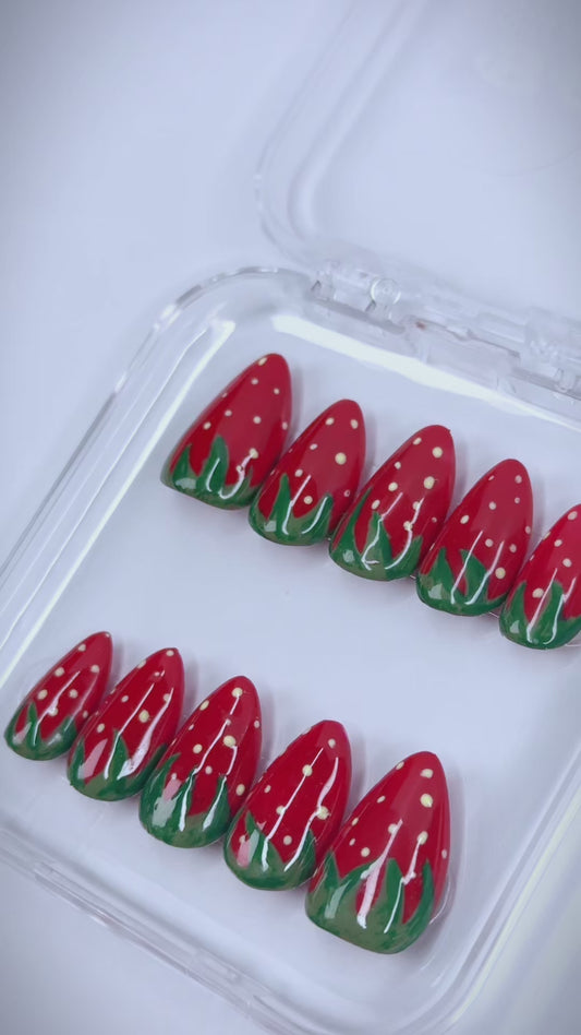 Strawberry bunch! Handmade, durable, short almond length nails 10pc￼